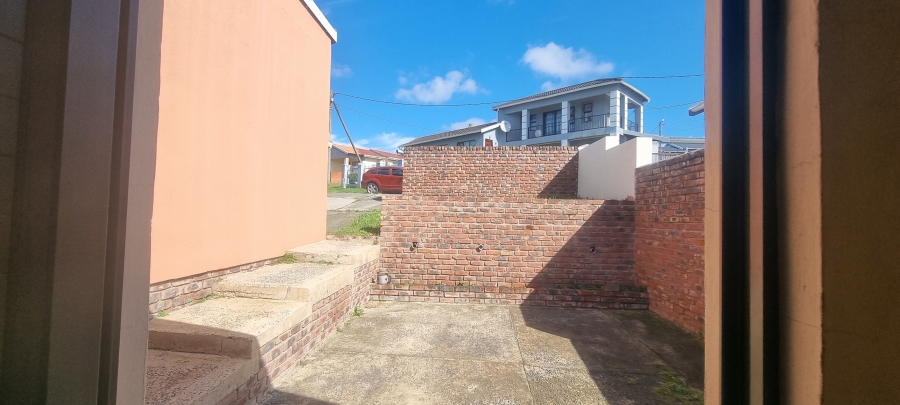 3 Bedroom Property for Sale in Amalinda Eastern Cape